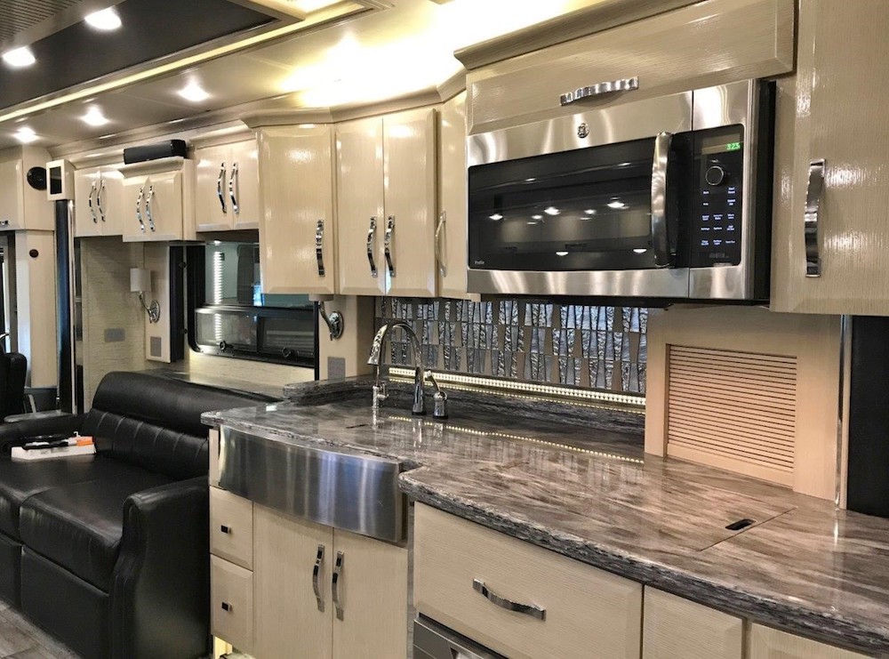 Bus-Stuff.com Class A Rv For Sale