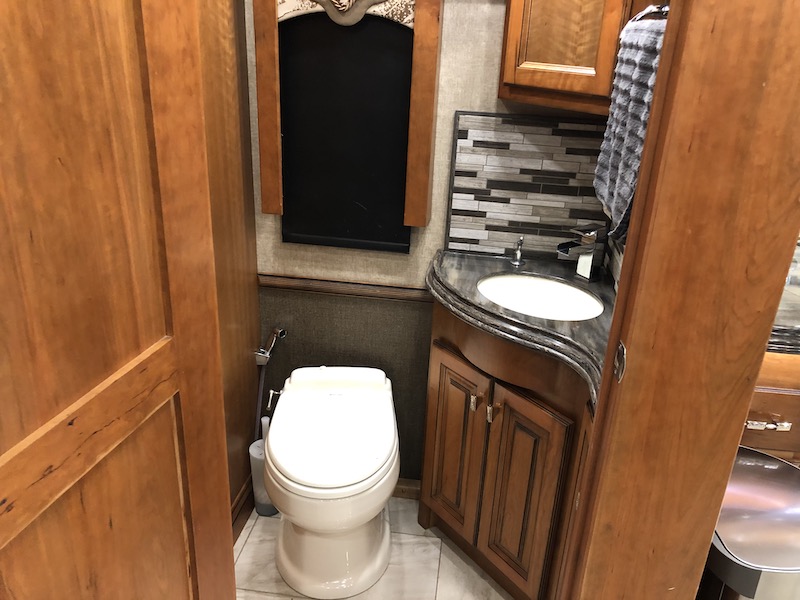 Bus-Stuff.com Class A Rv For Sale