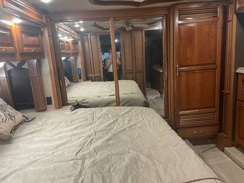 2017 Tiffin Allegro For Sale