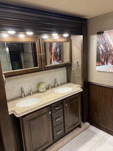 2017 Tiffin Phaeton For Sale