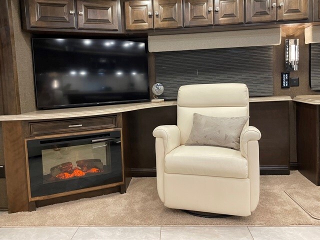 2017 Tiffin Phaeton For Sale