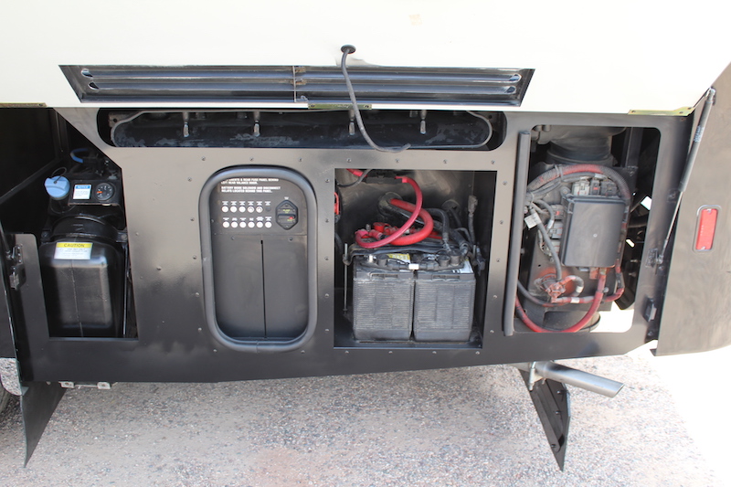 2017 Winnebago Ellipse  For Sale