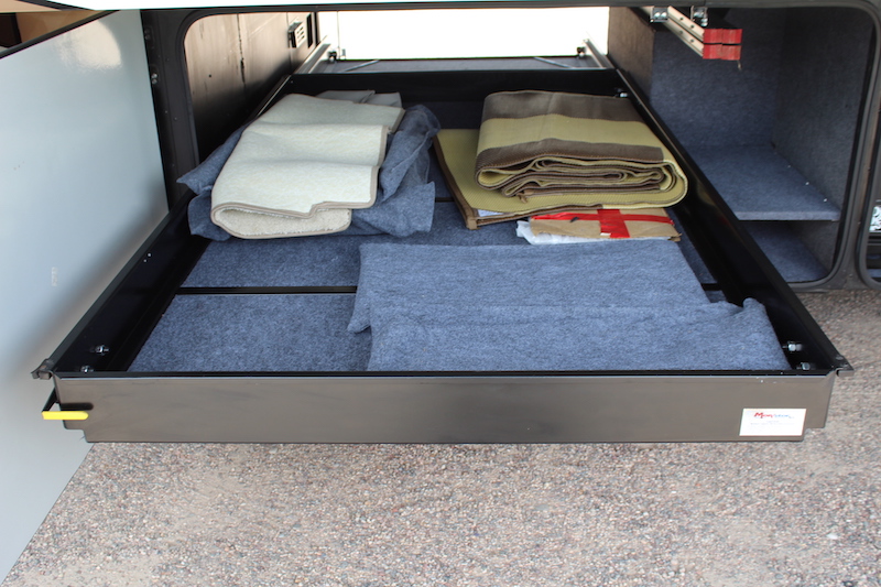 2017 Winnebago Ellipse  For Sale