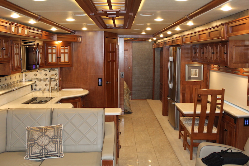 2017 Winnebago Ellipse  For Sale