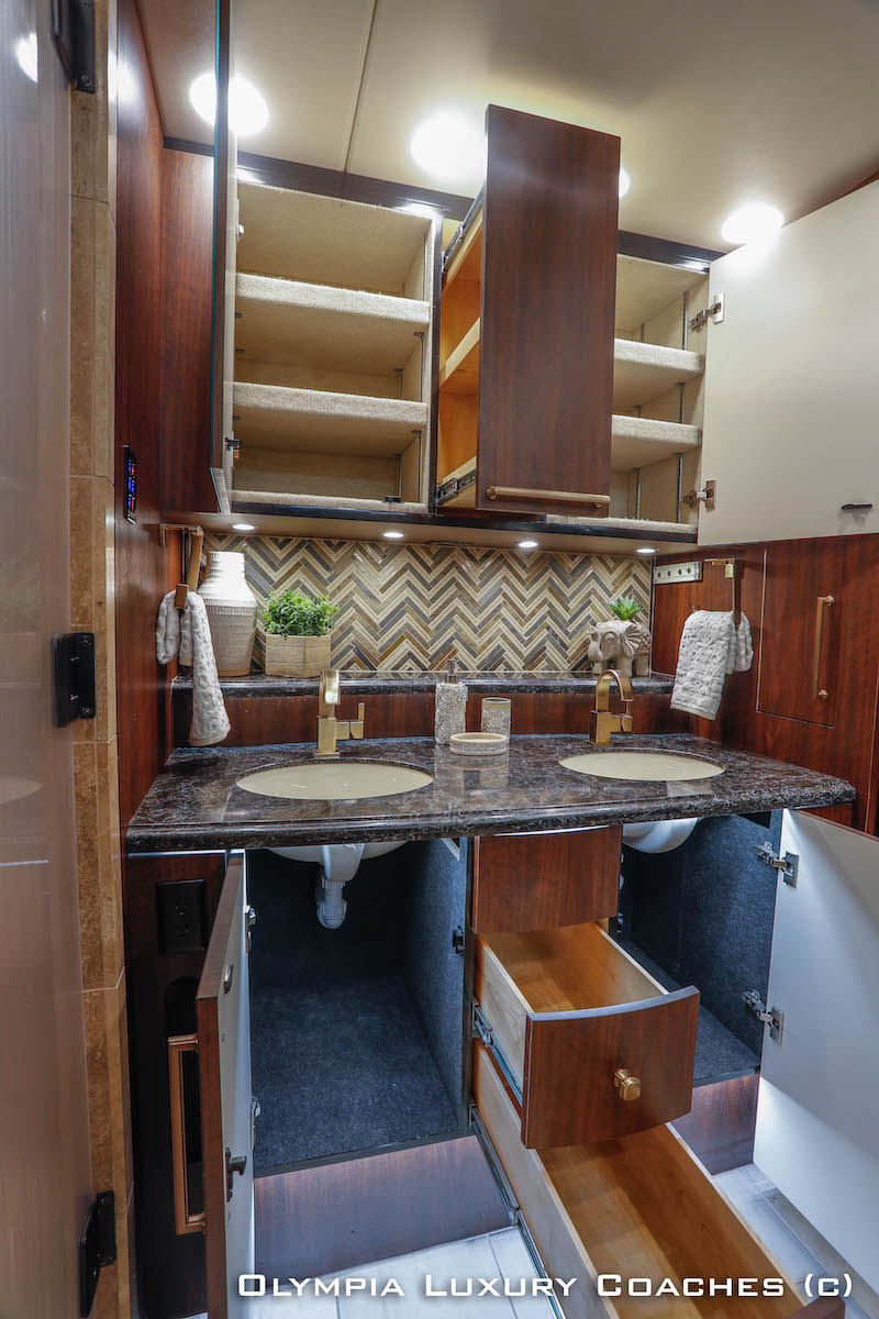 Bus-Stuff.com Class A Rv For Sale