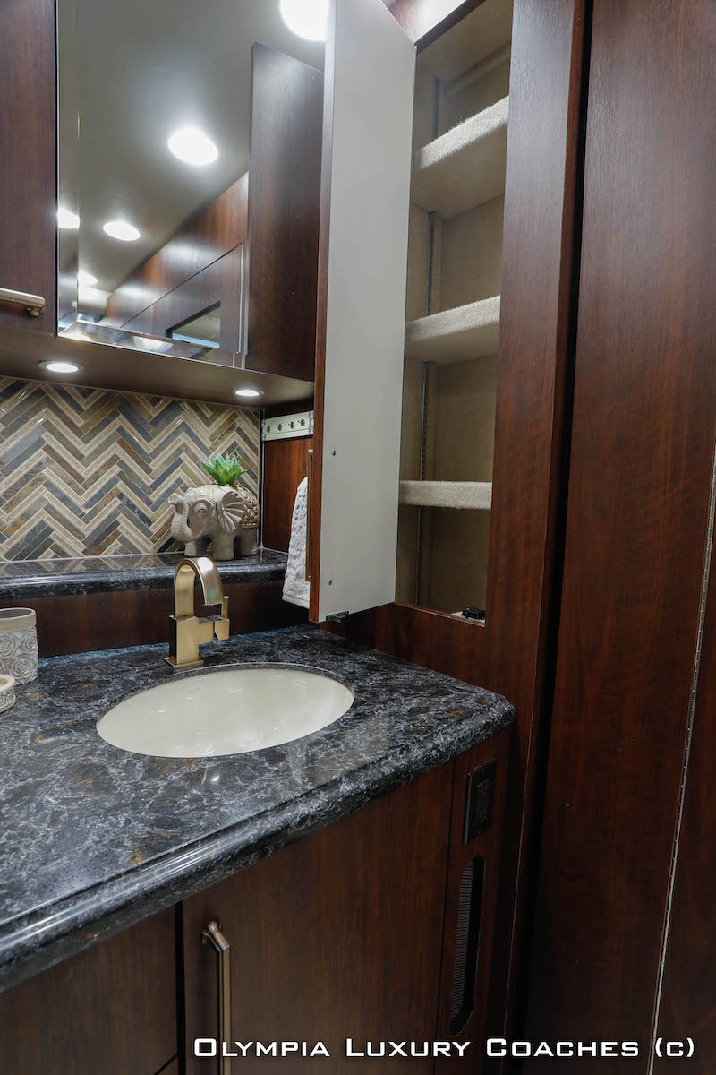 Bus-Stuff.com Class A Rv For Sale