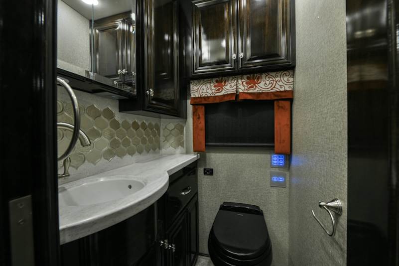 Bus-Stuff.com Class A Rv For Sale