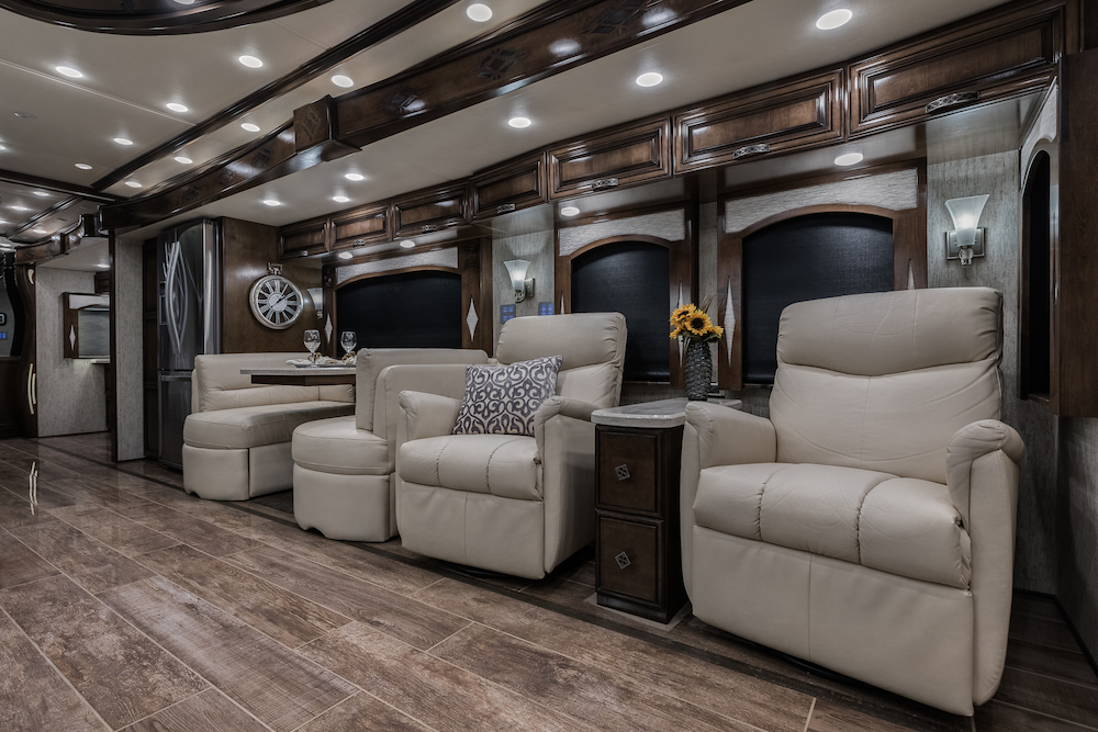 2018 Prevost Newmar London Aire For Sale