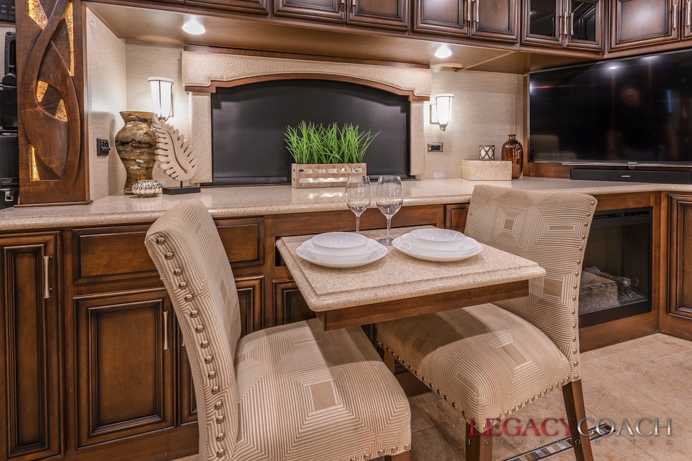 2018 Prevost Newmar Ventana For Sale