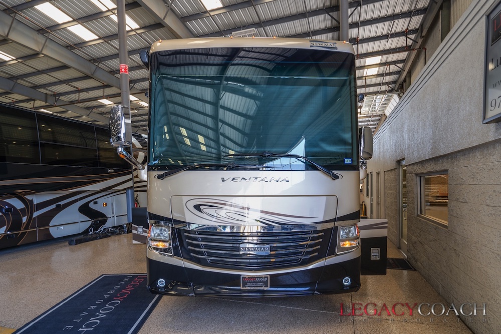 2018 Prevost Newmar Ventana For Sale