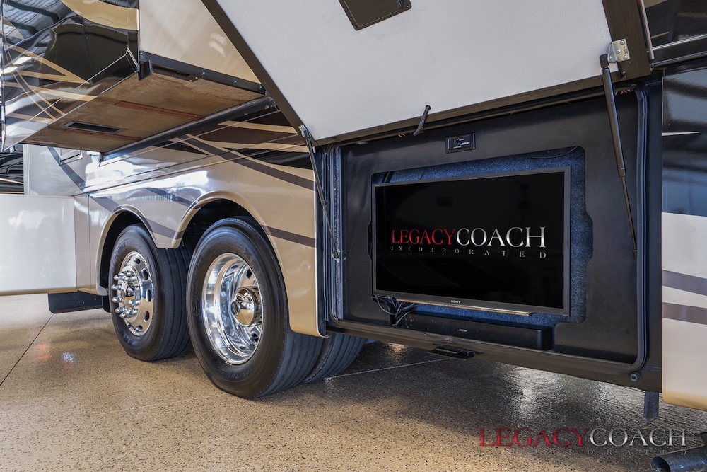 2018 Prevost Newmar Ventana For Sale