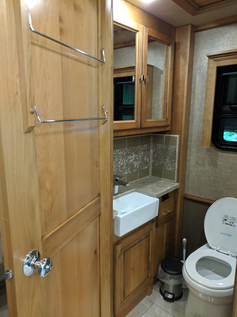 Bus-Stuff.com Class A Rv For Sale