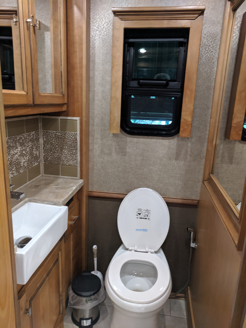 Bus-Stuff.com Class A Rv For Sale
