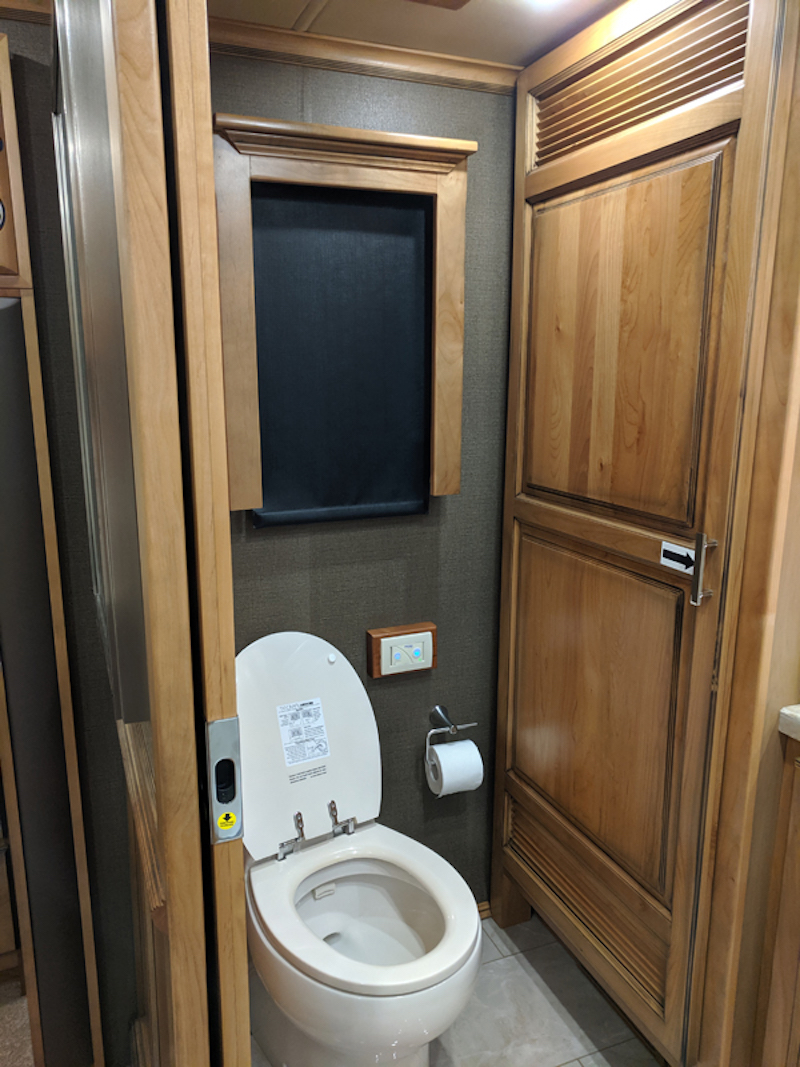 Bus-Stuff.com Class A Rv For Sale