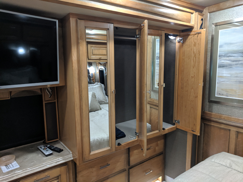 Bus-Stuff.com Class A Rv For Sale