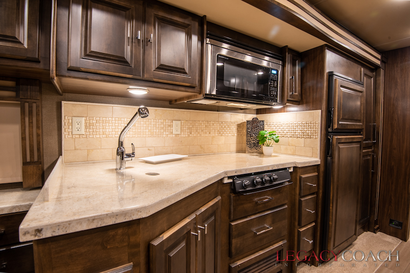 2018 Tiffin Red For Sale