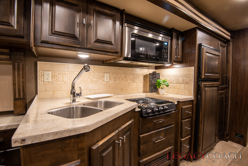 2018 Tiffin Red For Sale