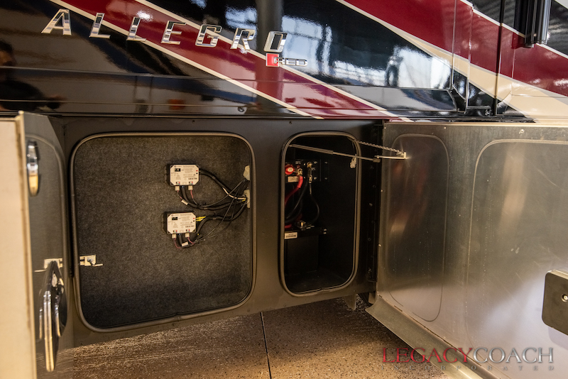 2018 Tiffin Red For Sale