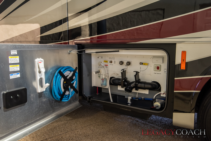 2018 Tiffin Red For Sale