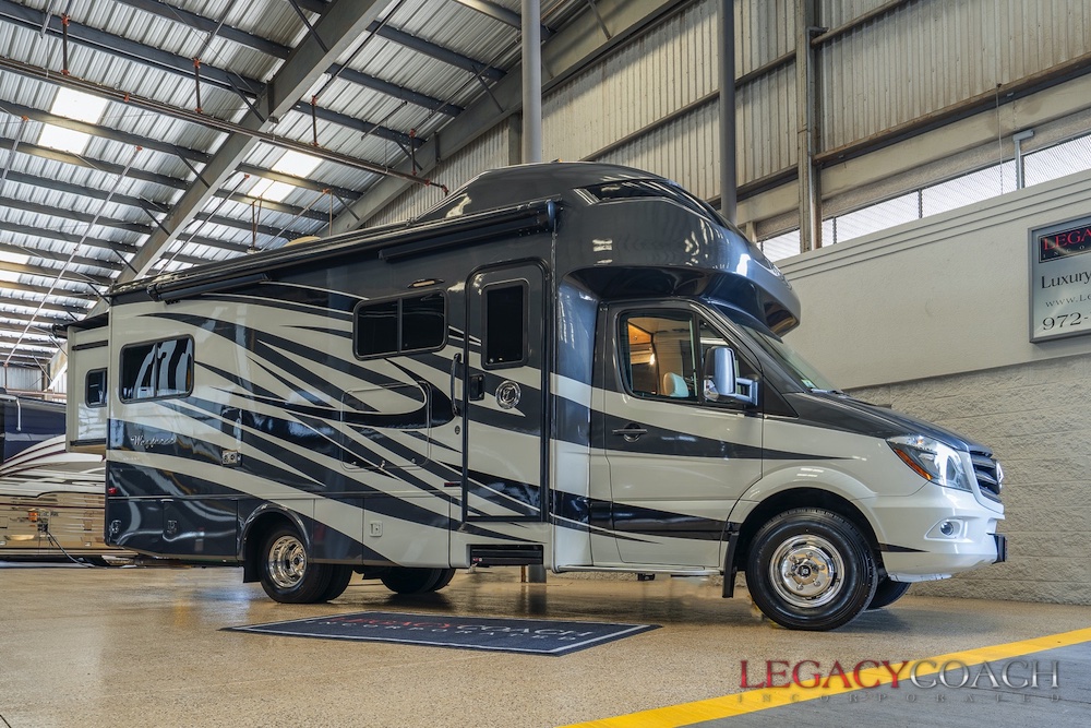 2018 Tiffin Wayfarer For Sale