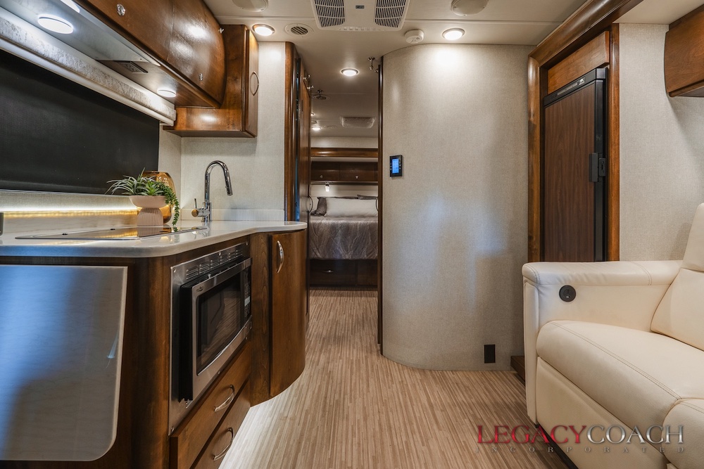 2018 Tiffin Wayfarer For Sale