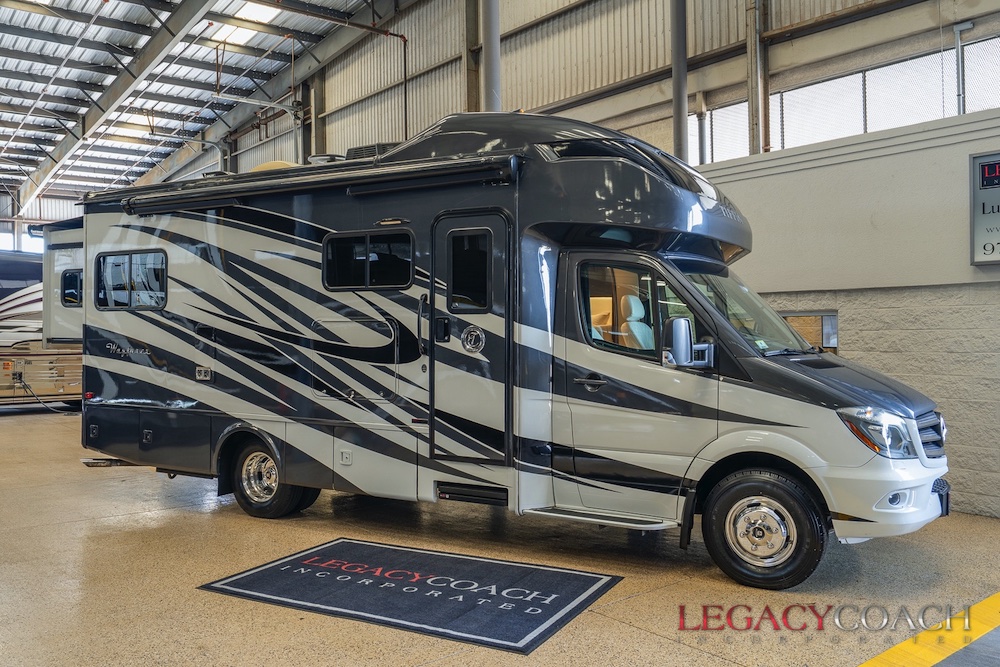 2018 Tiffin Wayfarer For Sale