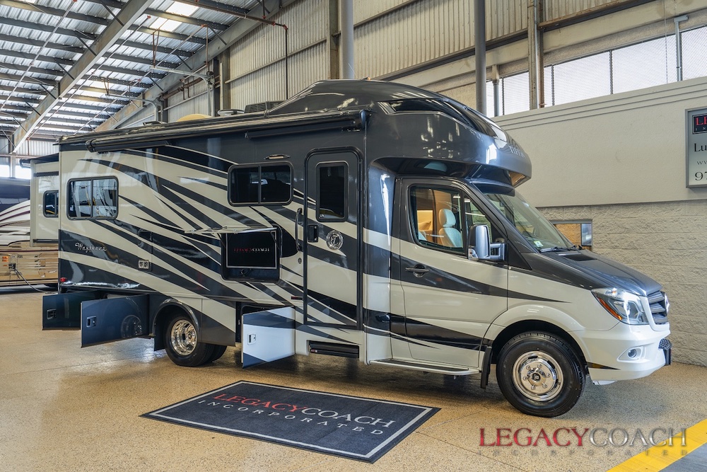 2018 Tiffin Wayfarer For Sale