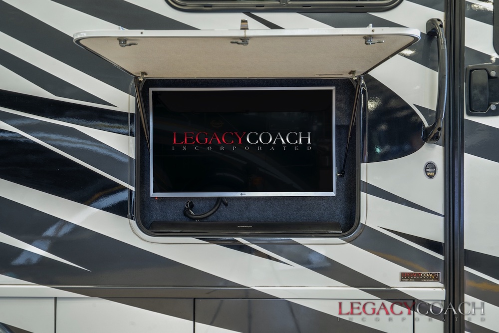 2018 Tiffin Wayfarer For Sale