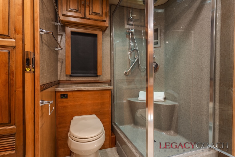 2019 Tiffin Pheaton For Sale