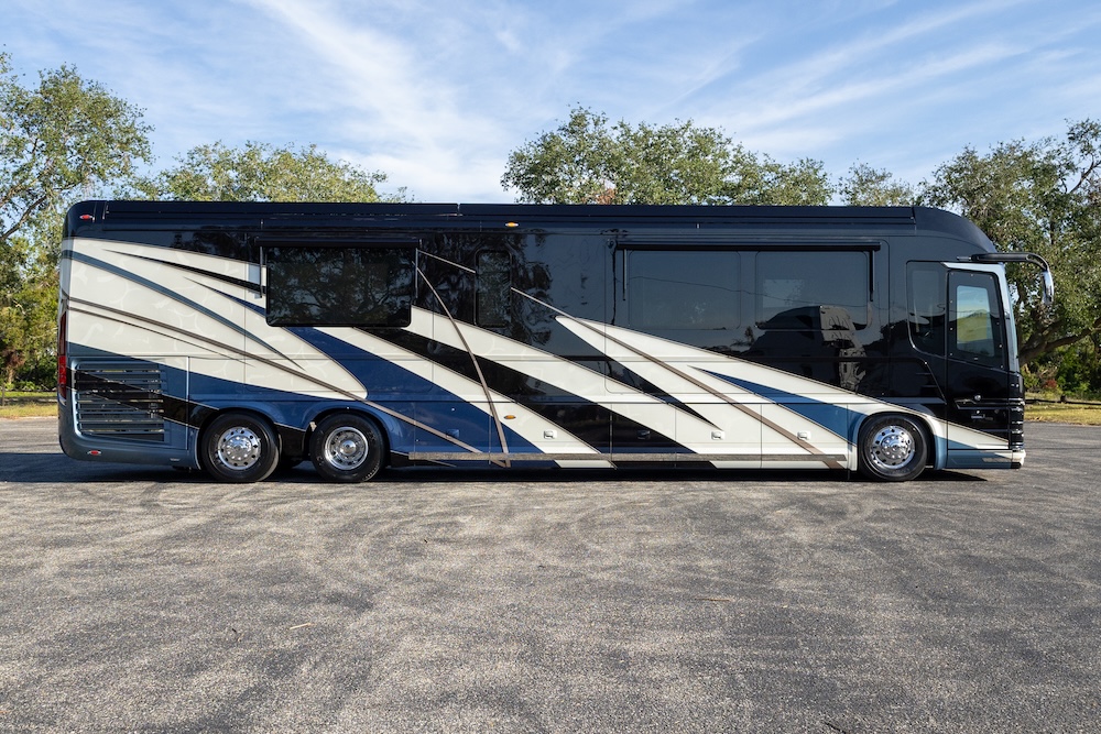 2019 Newell For Sale