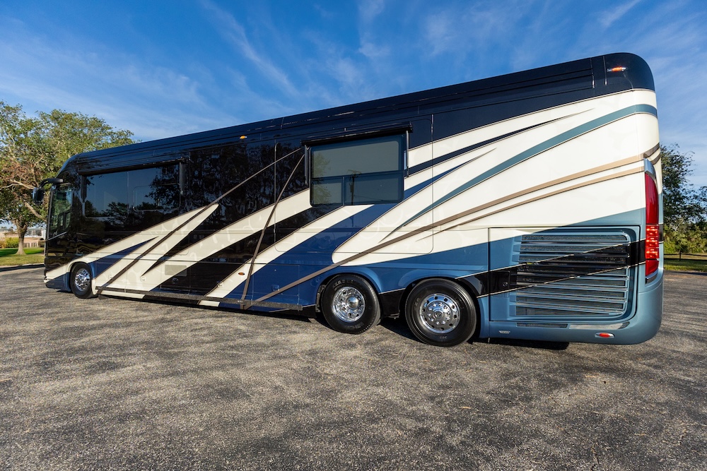 2019 Newell For Sale