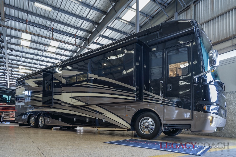 2020 Newmar Ventanna For Sale