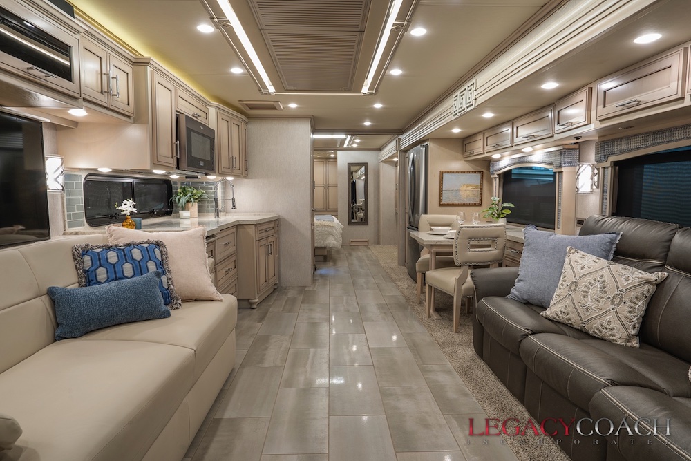2020 Newmar Ventanna For Sale