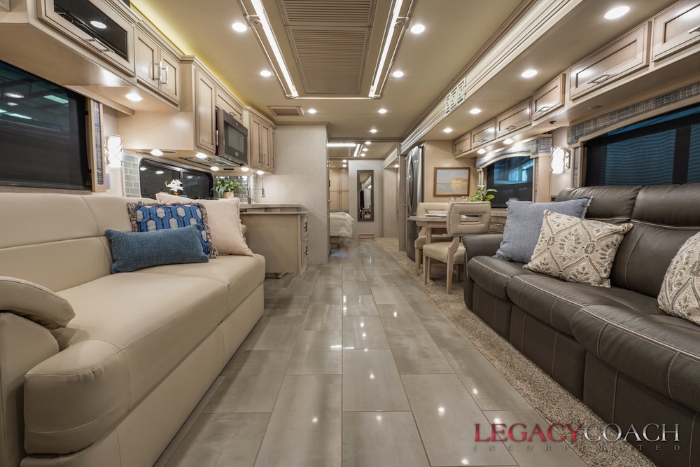 2020 Newmar Ventanna For Sale
