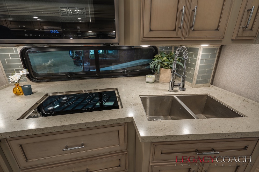 2020 Newmar Ventanna For Sale