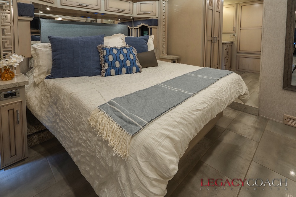 2020 Newmar Ventanna For Sale