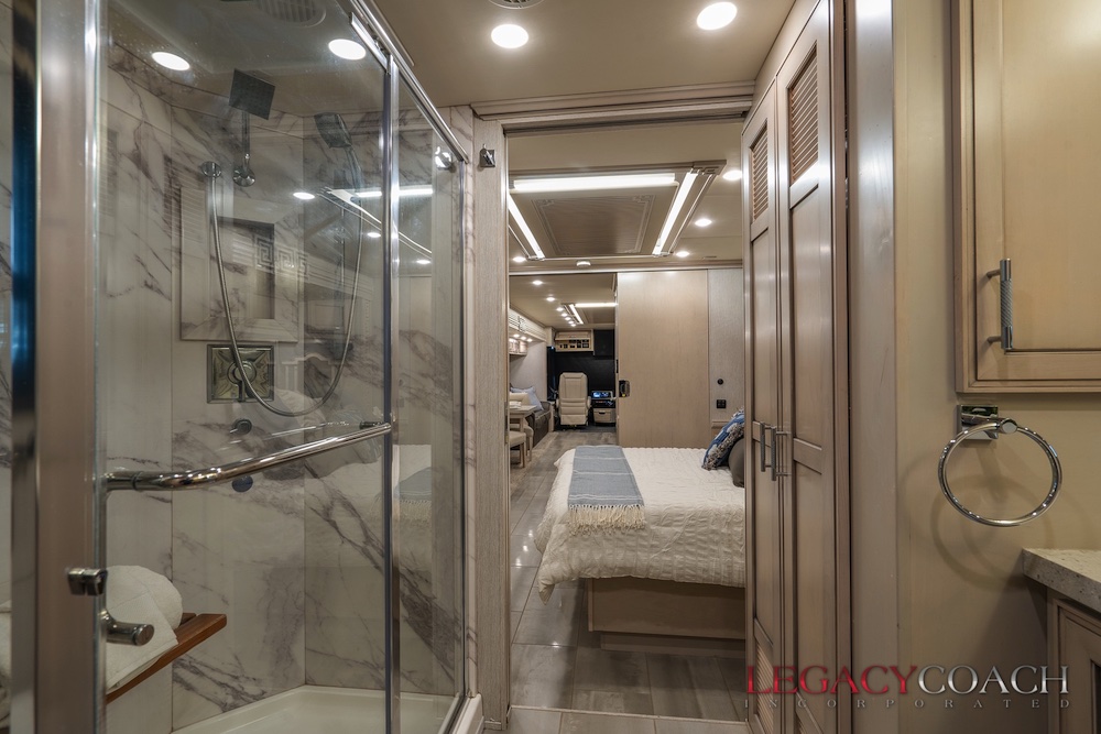 2020 Newmar Ventanna For Sale