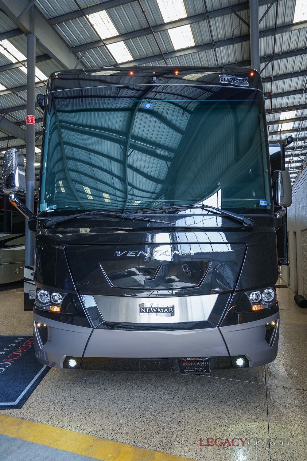 2020 Newmar Ventanna For Sale