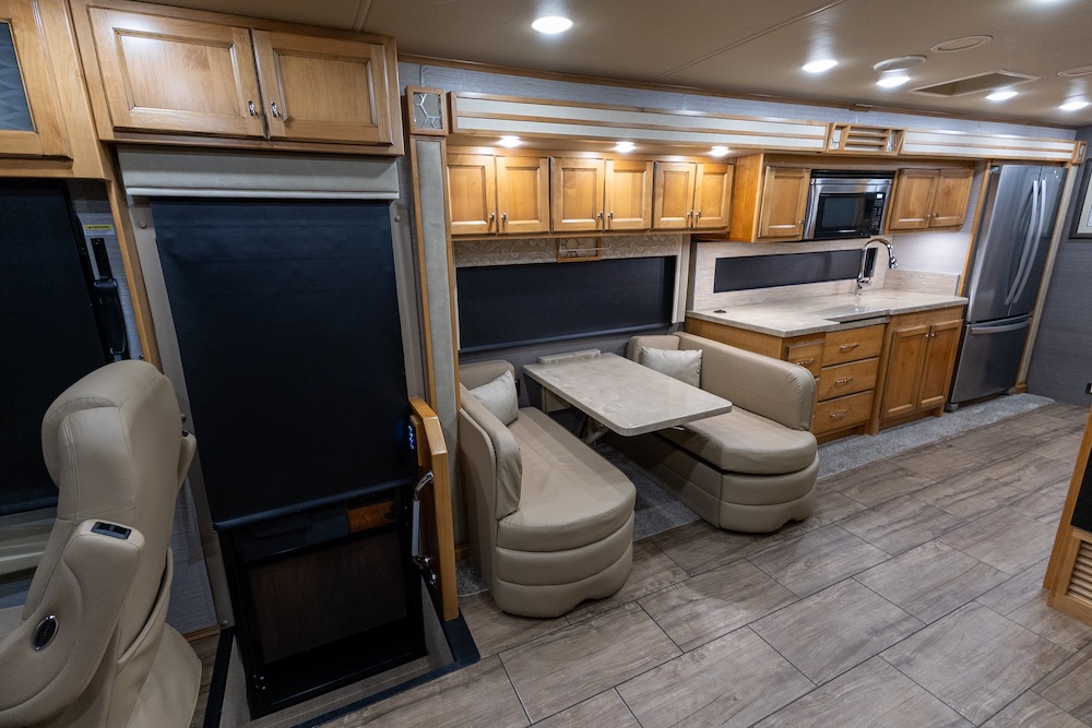 2020 Tiffin Allegro For Sale