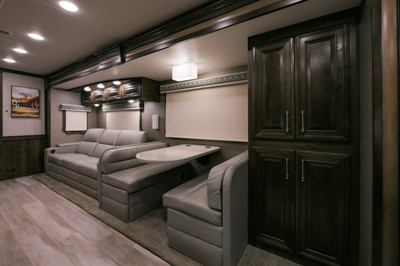 2021 Entegra Accolade  For Sale