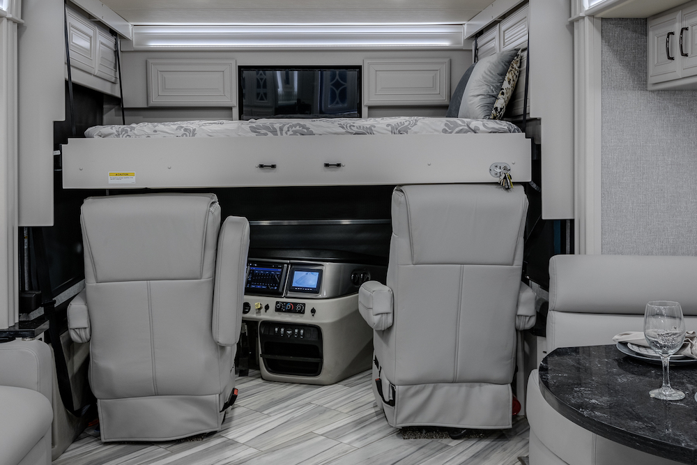 2021 Fleetwood Discovery For Sale