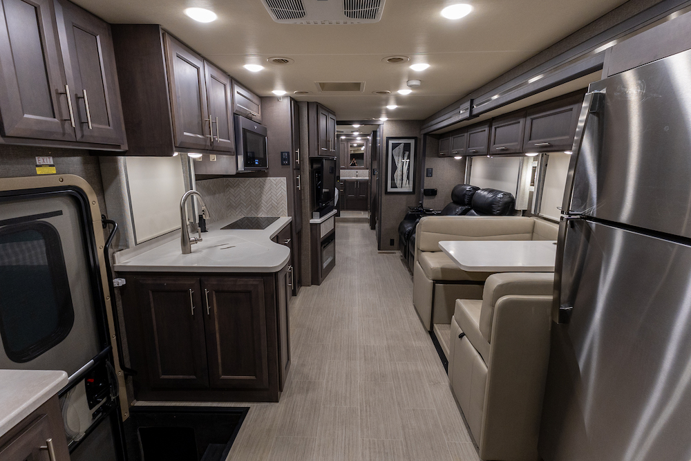 2021 Thor Palazzo For Sale