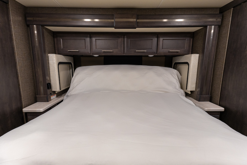 2021 Thor Palazzo For Sale