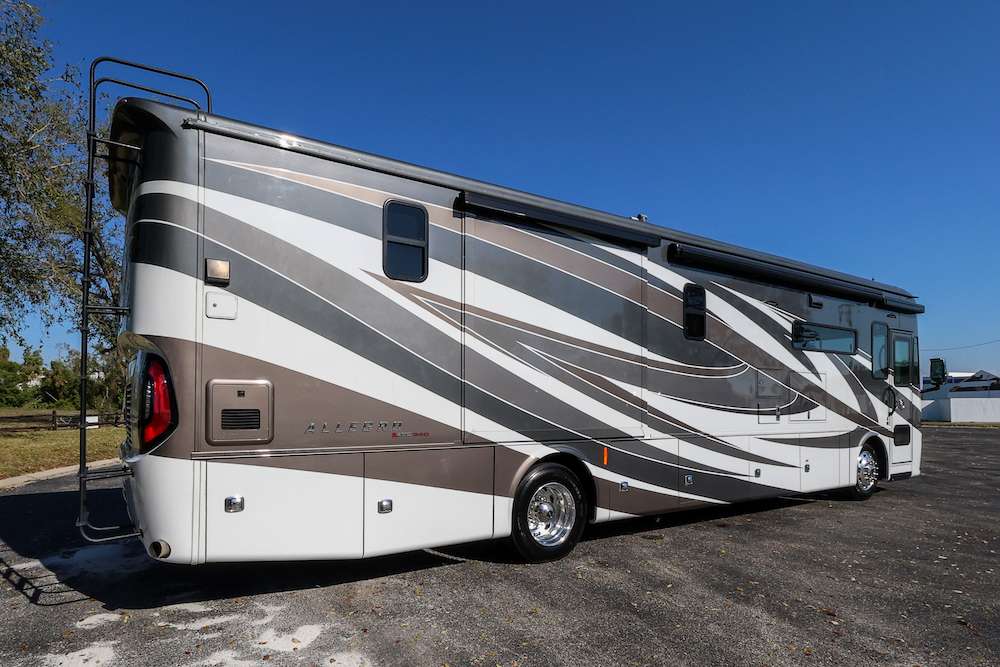 2021 Tiffin Allegro For Sale