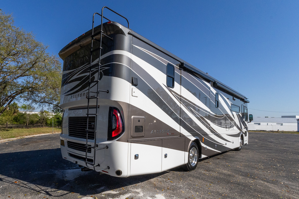 2021 Tiffin Allegro For Sale