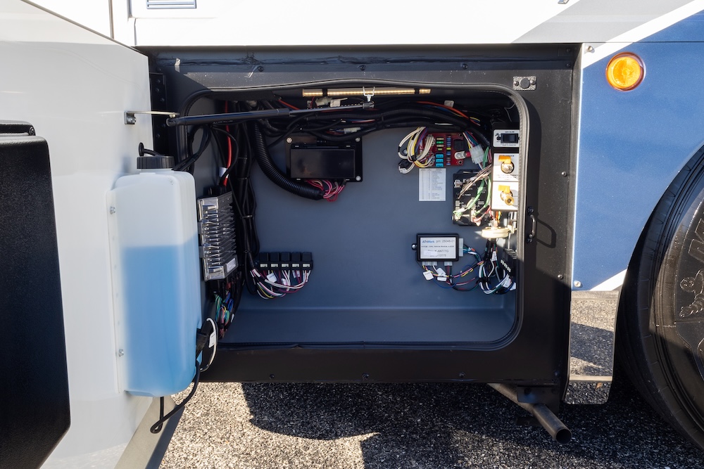 2022 American Coach For Sale