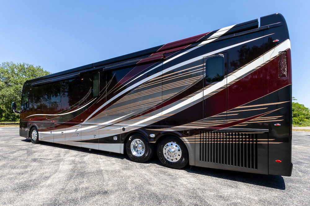 2022 Prevost Foretravel For Sale