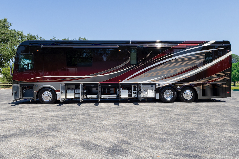 2022 Prevost Foretravel For Sale
