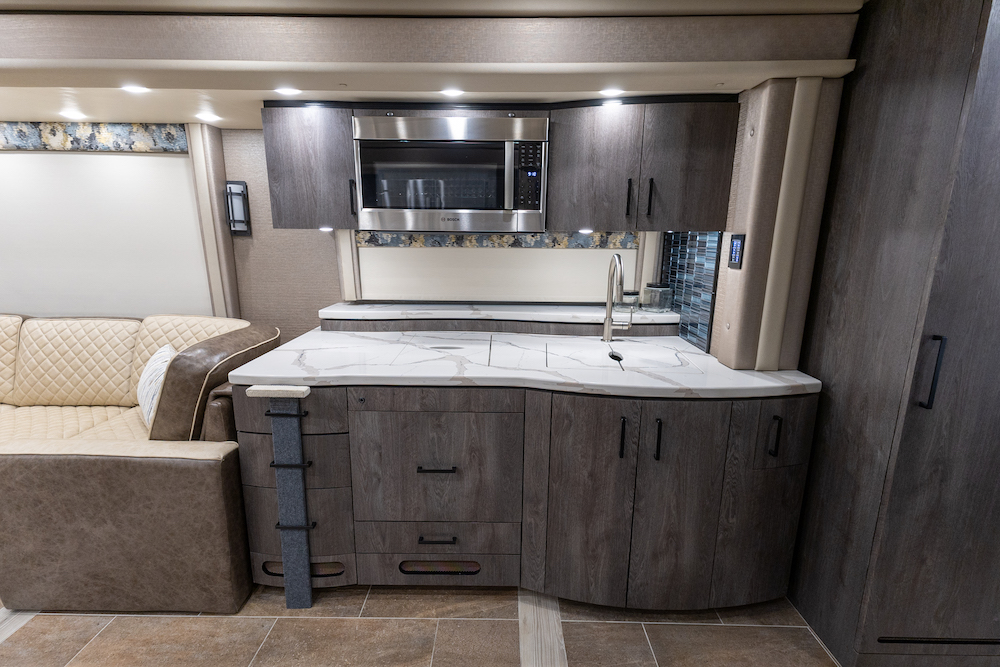 2022 Foretravel For Sale