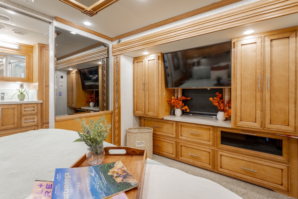 2022 Newmar Ventana  For Sale